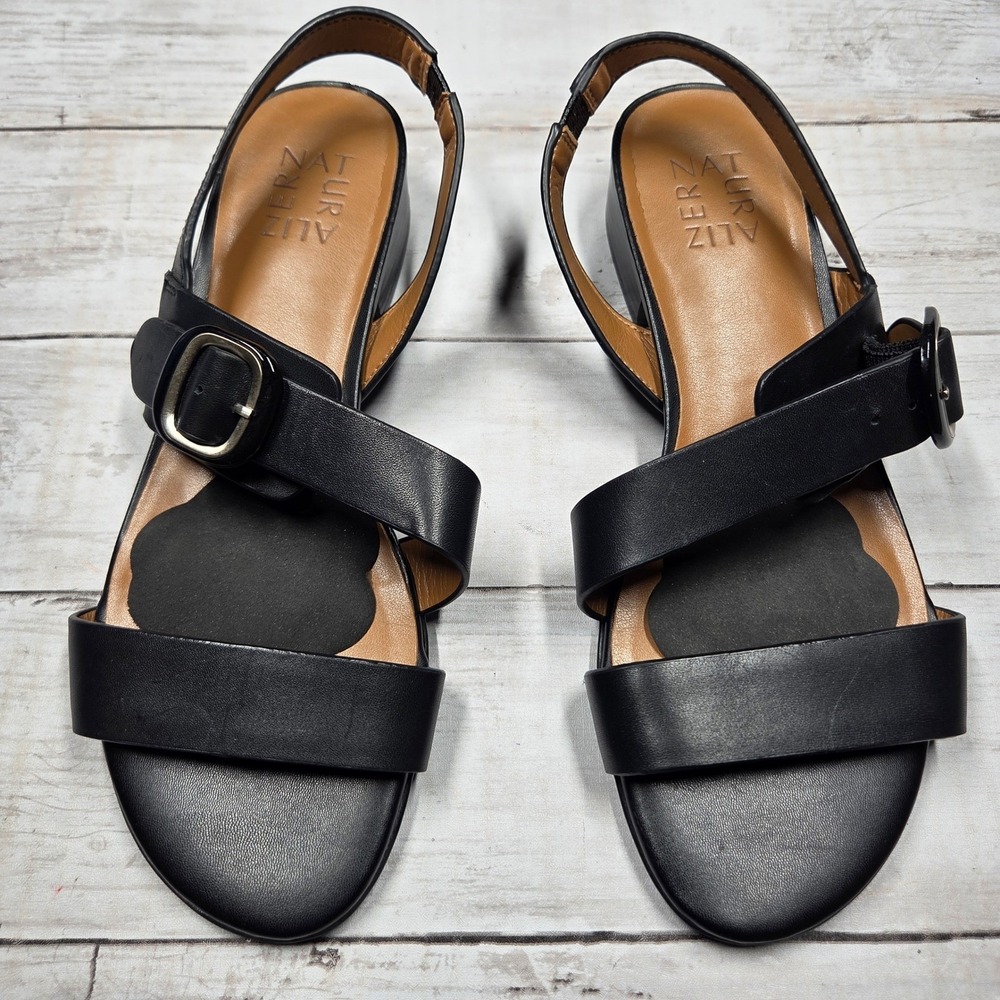 Naturalizer Black Leather Strappy Buckle Sandals